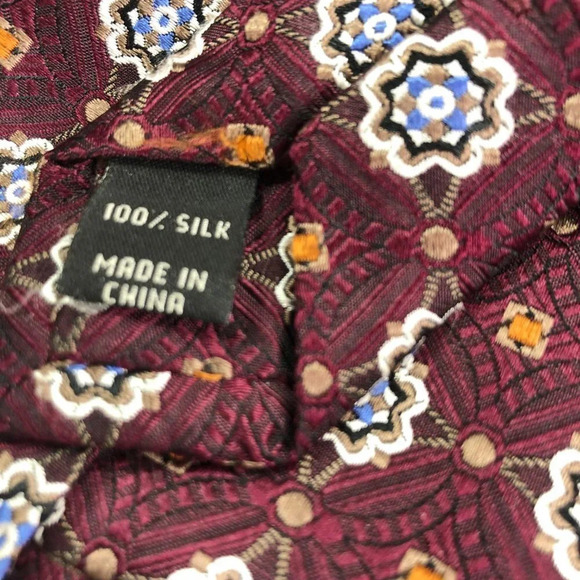 Jos. A. Bank signature collection silk Tie preppy professional office - Picture 5 of 5